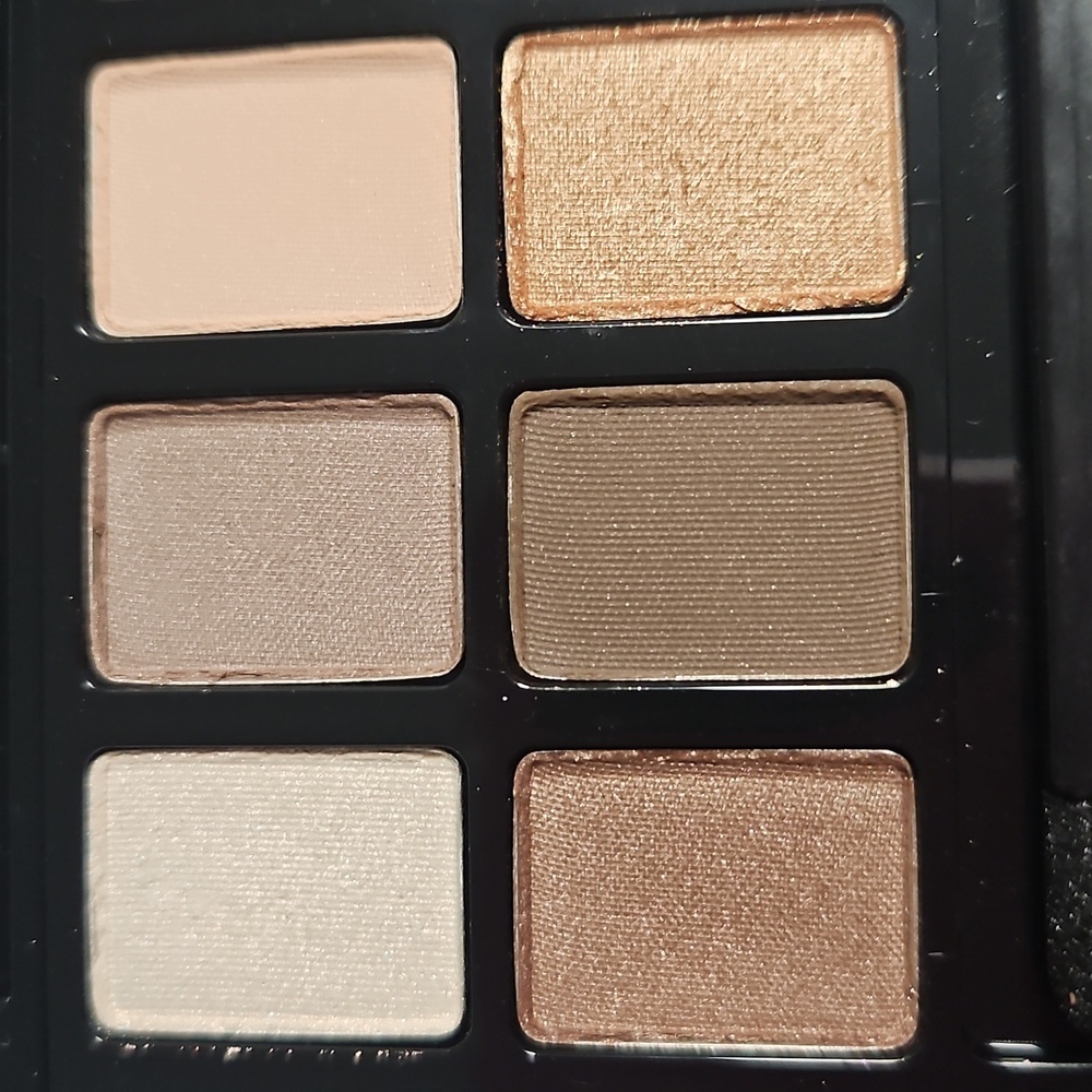 MAYBELLINE THE NUDES EYESHADOW PALETTE-BROWNS - Picture 3 of 8